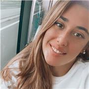 Profesora de Matemáticas y Lengua que estudia 4º de Magisterio de Educación Primaria se ofrece a dar clases particulares a niños y estudiantes, a domicilio u online
